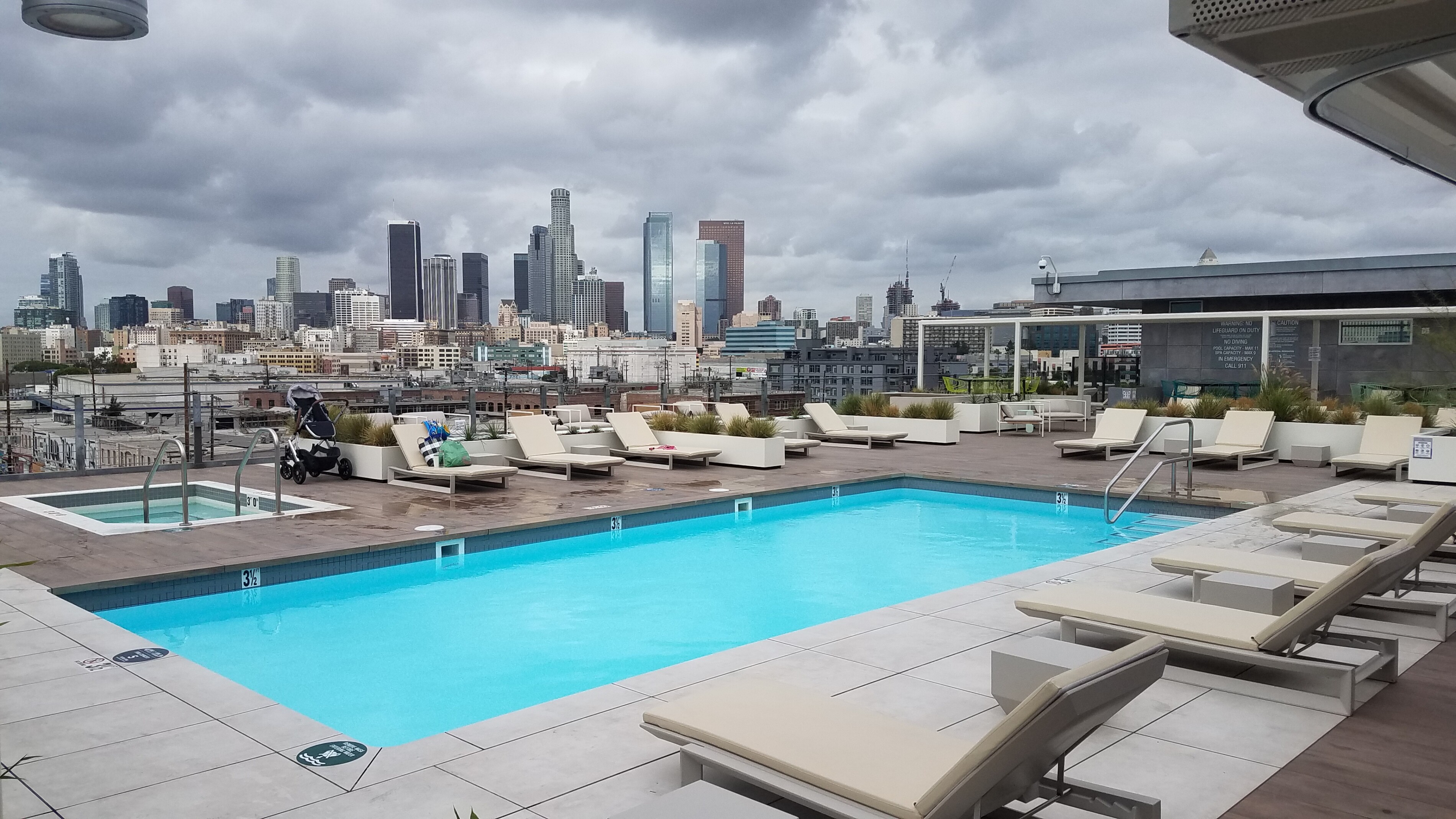 DTLA Arts District Lease: Barker Block PH #556 (2+2+2 parking) 1670sf