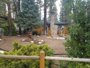 Lil Green Bear Cabin Fall Exterior Big Bear